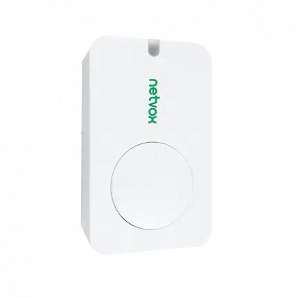 Capteur de vibration LoRaWAN Netvox R311FA pour détection d'activité, vue de face
