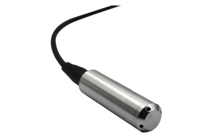 Sonde de niveau immergée inox AKCP TDPS pour cuve de fioul ou d'eau