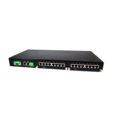 Face arrière du serveur série ATOP SE5916 avec seize ports RJ45 série