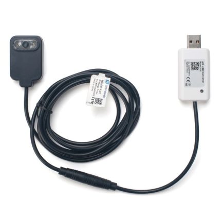 Sonde caméra Dragino AI01 sur câble reliée à l'adaptateur USB de configuration AUC