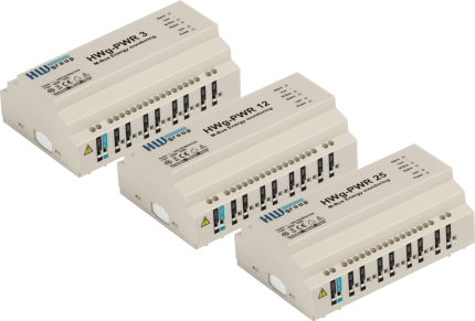 Passerelles M-Bus HWgroup HWg-PWR 3, 12 et 25 côte à côte sur fond blanc