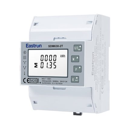 Compteur d'énergie Modbus SDM630-2T sur rail DIN 4 modules, vue de trois quarts