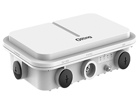 Point d'accès Wi-Fi 6 extérieur IP68 ORing IGAP-W99110GP+ avec presse-étoupes, vue de trois quarts