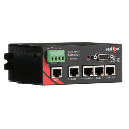 Routeur industriel sécurisé Red Lion Sixnet RAM-6021 pour rail DIN, vue de trois quarts