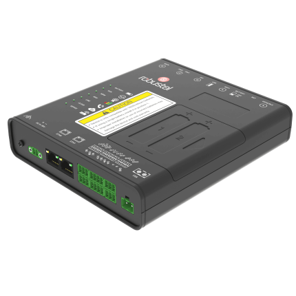 Passerelle voix 4G Robustel EV8100 pour ascenseur, vue de trois quarts